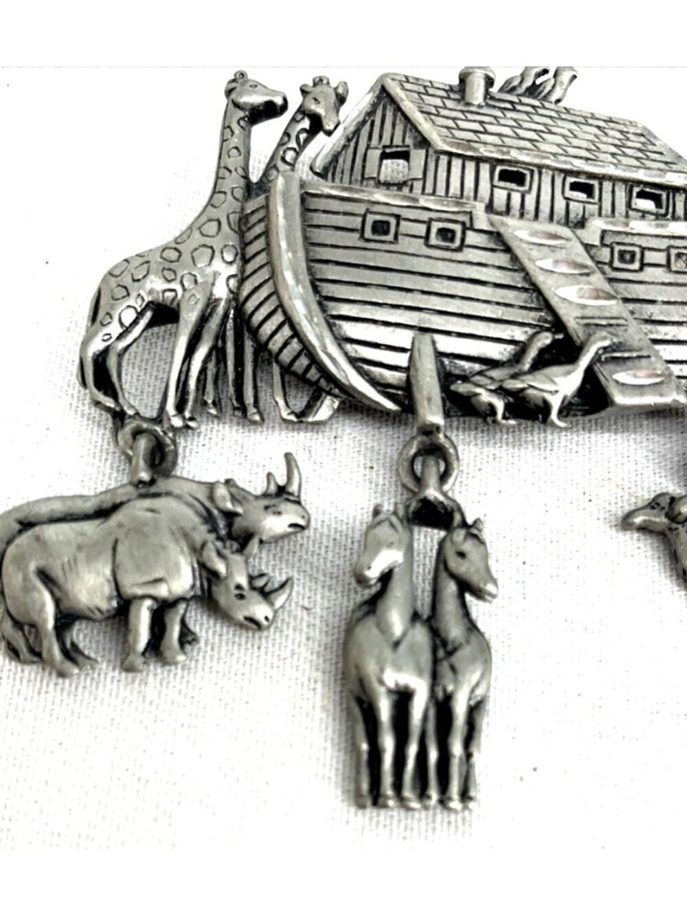 JJ JONETTE Pewter Noah's Ark Dangling Animal Charms Brooch Lapel Pin 2.75" - Picture 3 of 6